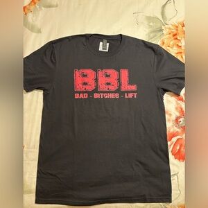 Women’s T-Shirt Gildan Custom Artwork